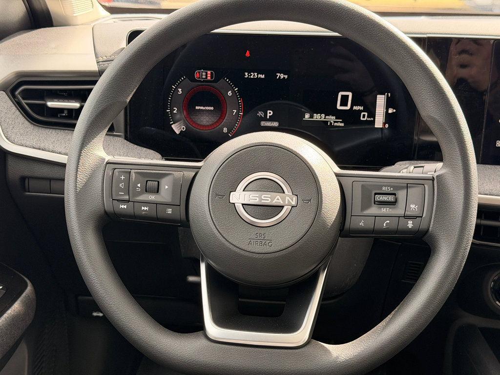 New 2026 Nissan Kicks SV image 14