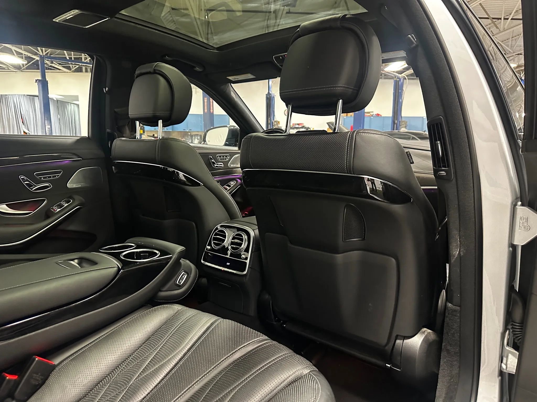 Used 2019 Mercedes-Benz S 63 AMG S 4MATIC Sedan image 19