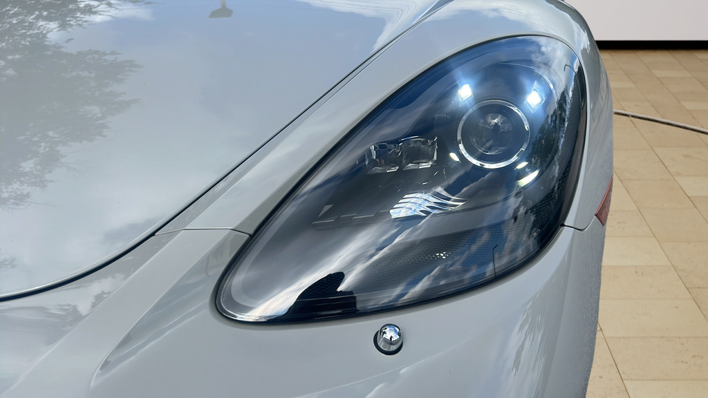 Certified 2025 Porsche 718 Cayman S RWD image 11