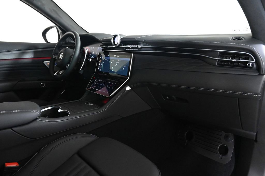 New 2025 Maserati Grecale Modena image 14