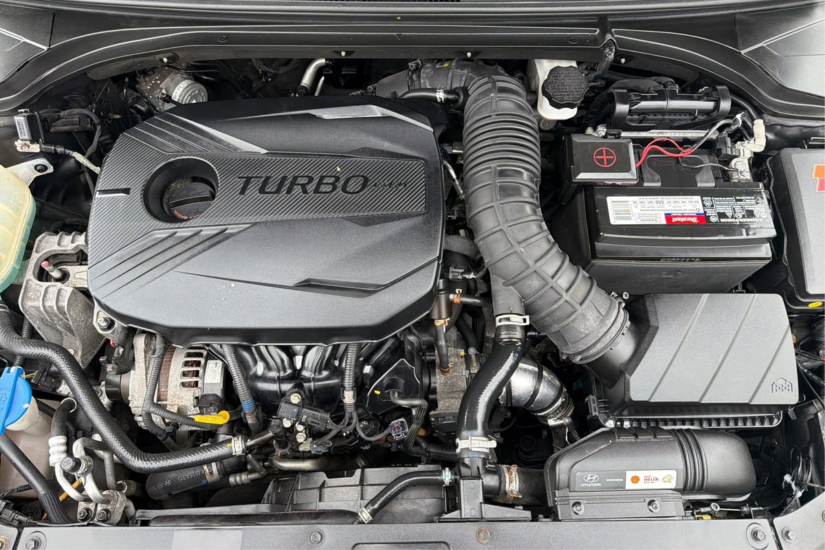 Used 2020 Hyundai Veloster Turbo R-Spec image 22