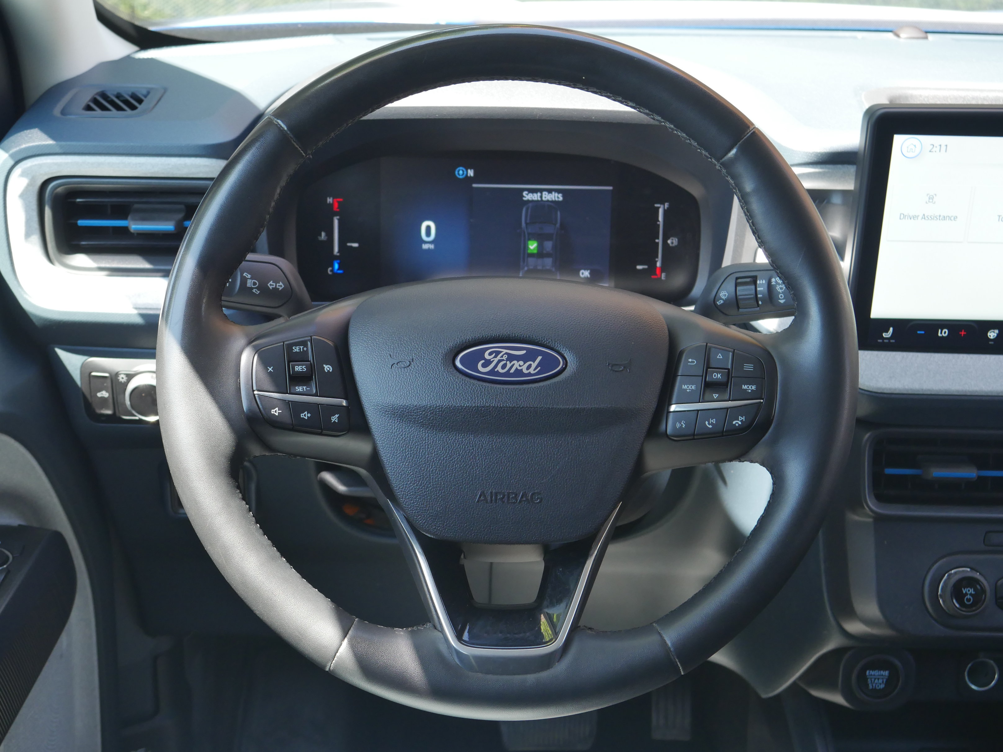 Certified 2025 Ford Maverick XLT w/ XLT Luxury Package AWD/4WD image 6