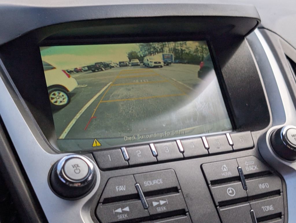 Used 2017 Chevrolet Equinox LT w/ Convenience Package image 17