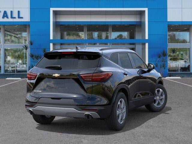New 2026 Chevrolet Blazer LT w/ Convenience Package FWD image 4