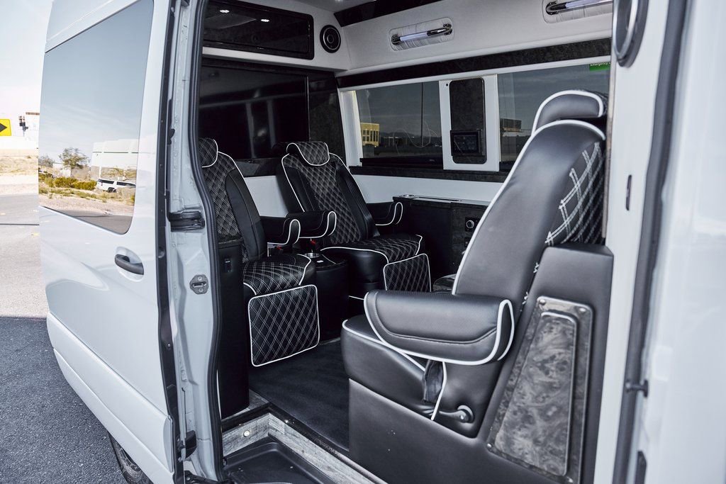 Used 2019 Mercedes-Benz Sprinter 144 image 78