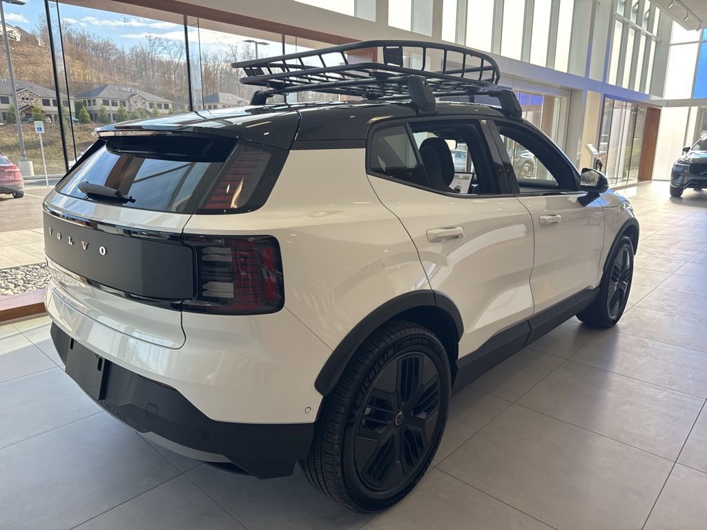 New 2026 Volvo EX30 Cross Country Ultra w/ Protection Package AWD/4WD image 5