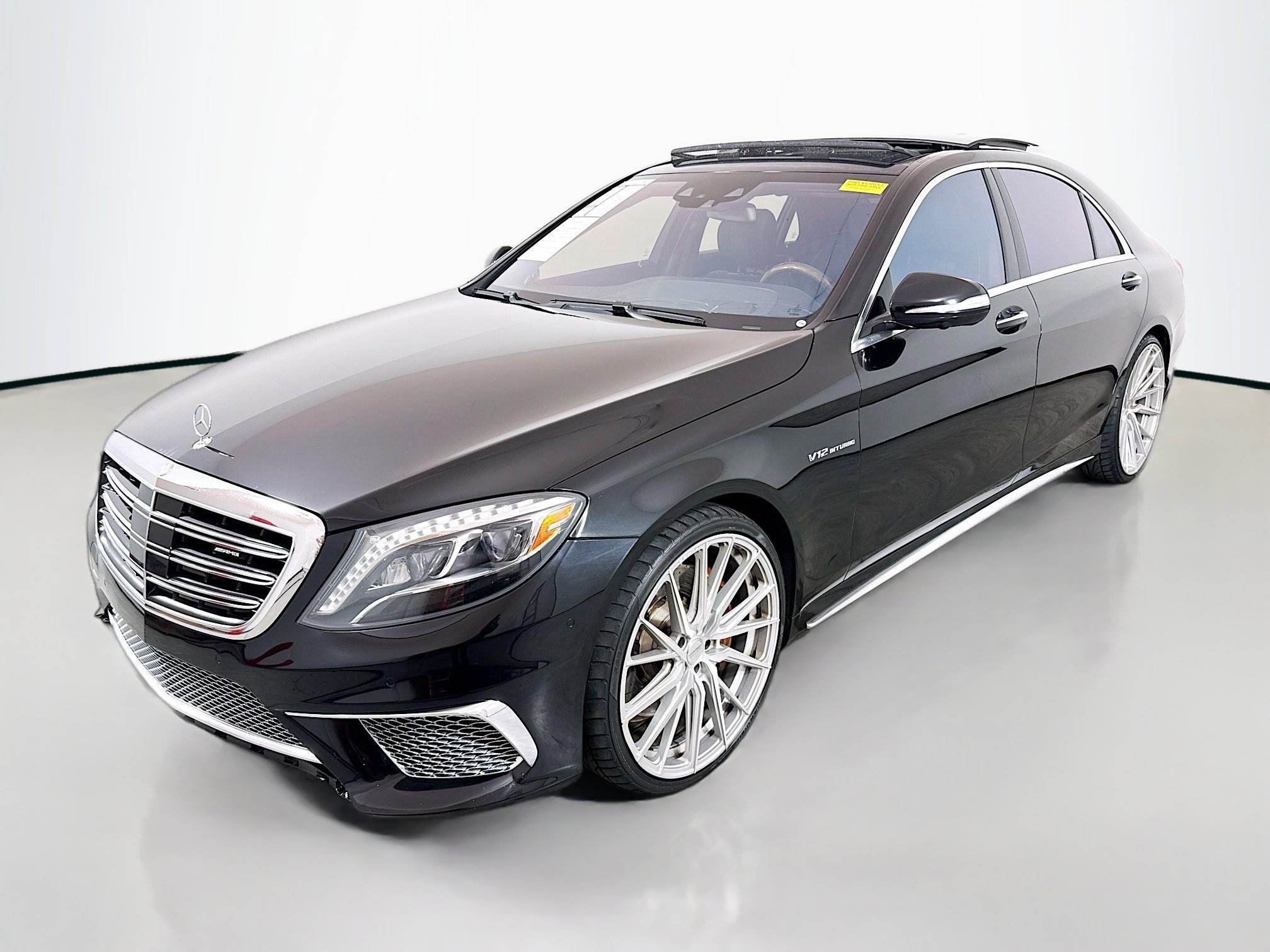 Used 2015 Mercedes-Benz S 65 AMG Sedan image 3