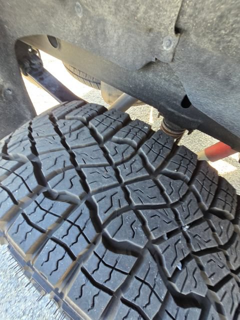 Used 2025 GMC Sierra 1500 AT4 AWD/4WD image 13
