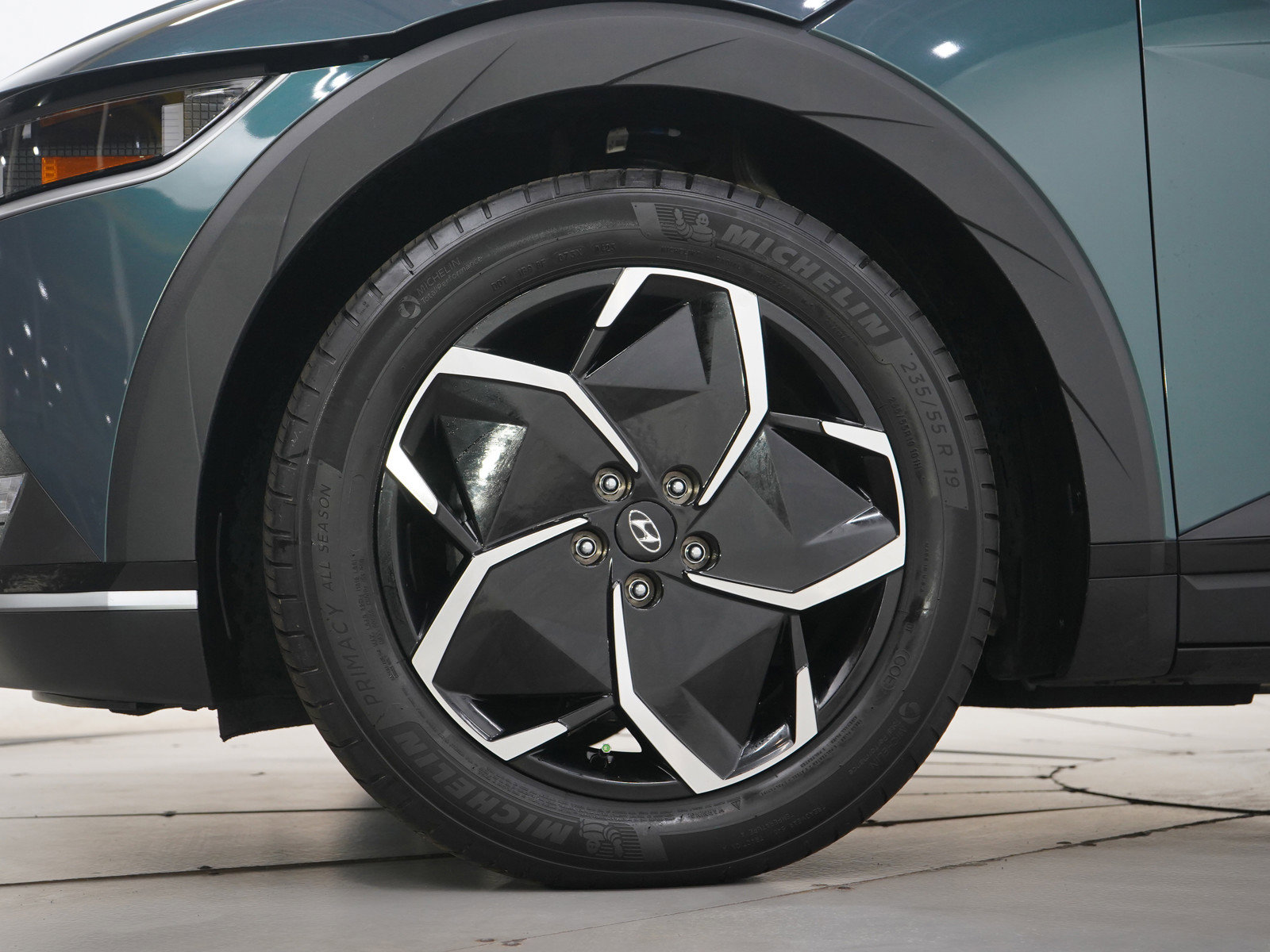 Used 2023 Hyundai Ioniq 5 SEL image 32