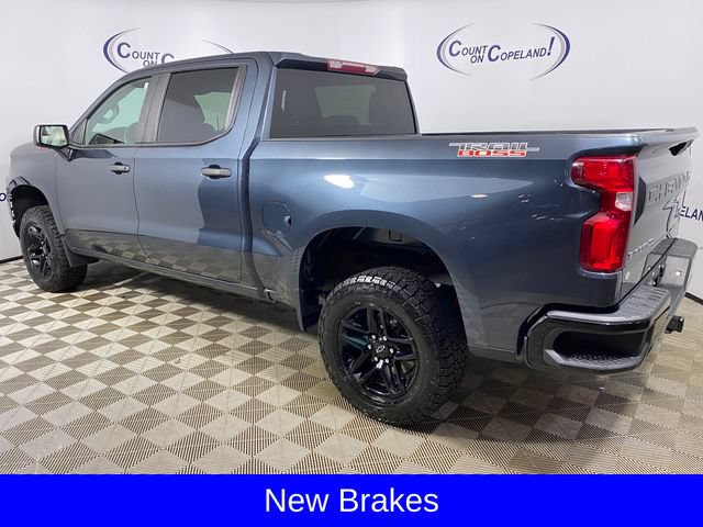 Certified 2021 Chevrolet Silverado 1500 Custom Trail Boss AWD/4WD image 5
