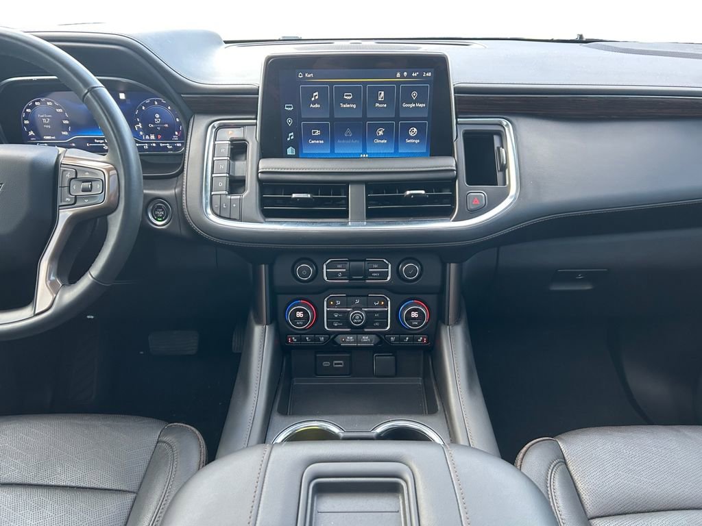 Used 2023 Chevrolet Suburban High Country image 12