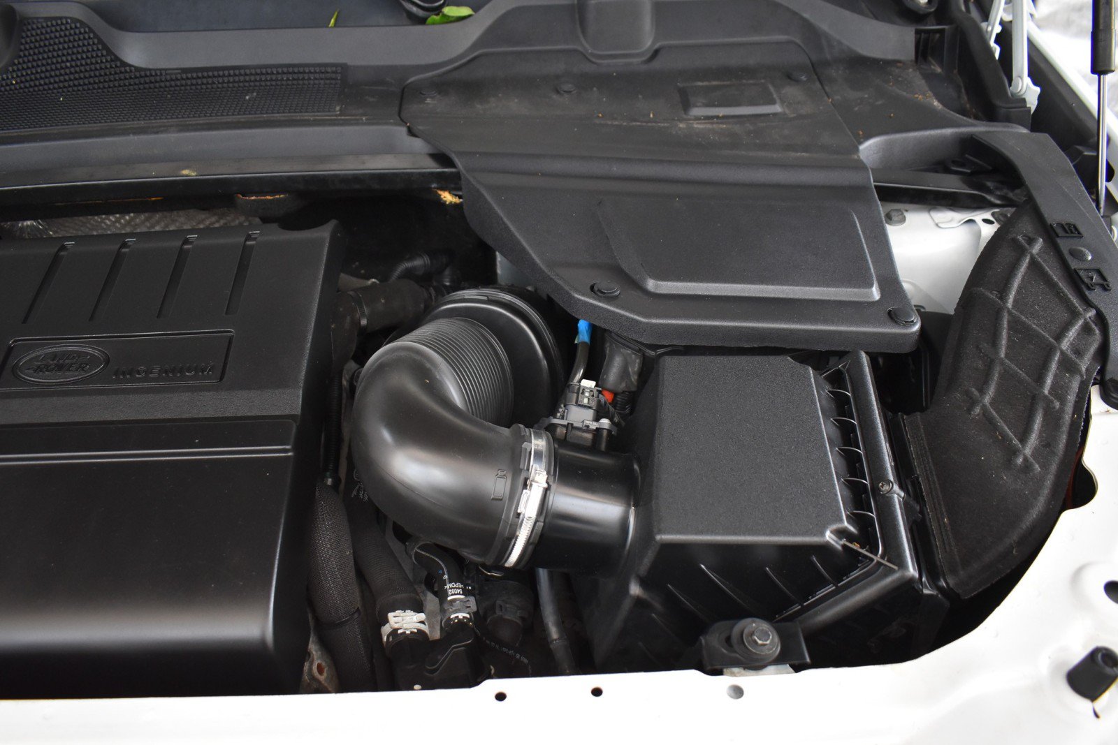 Used 2019 Land Rover Discovery Sport HSE AWD/4WD image 46