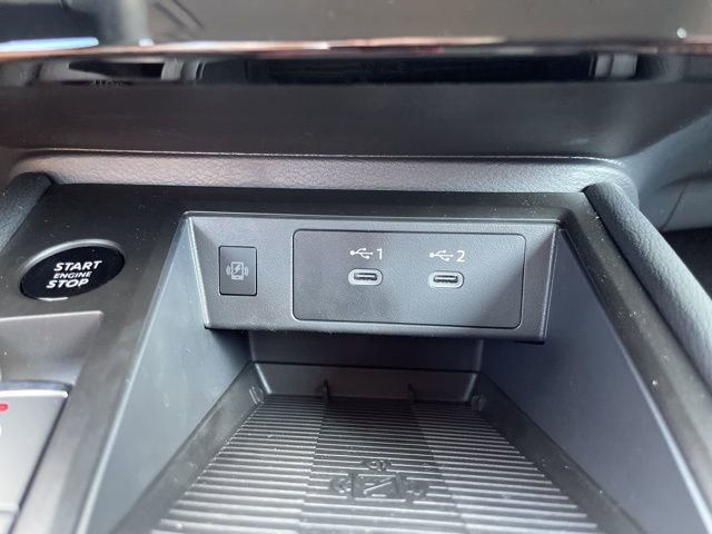 New 2025 Nissan Kicks SR image 23