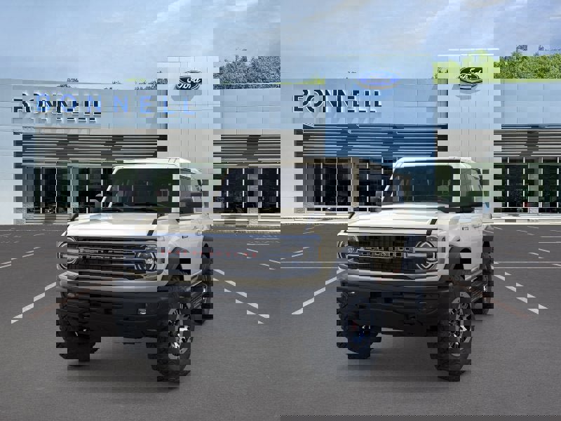 New 2026 Ford Bronco Outer Banks image 2