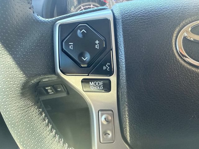 Used 2022 Toyota 4Runner Limited AWD/4WD image 22