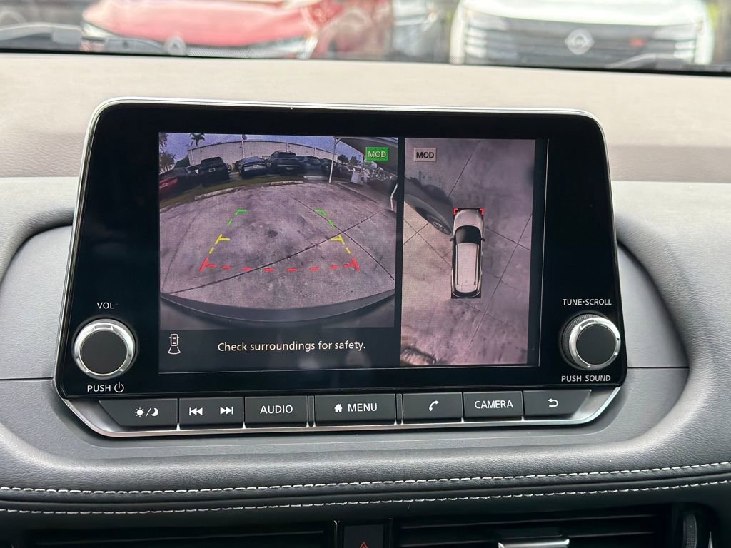 Used 2021 Nissan Rogue SV image 27