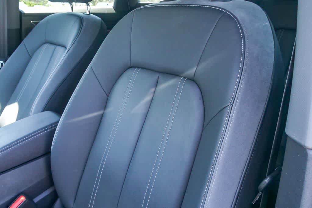 Used 2024 Audi Q4 e-tron Premium Plus w/ Premium Plus AWD/4WD image 16