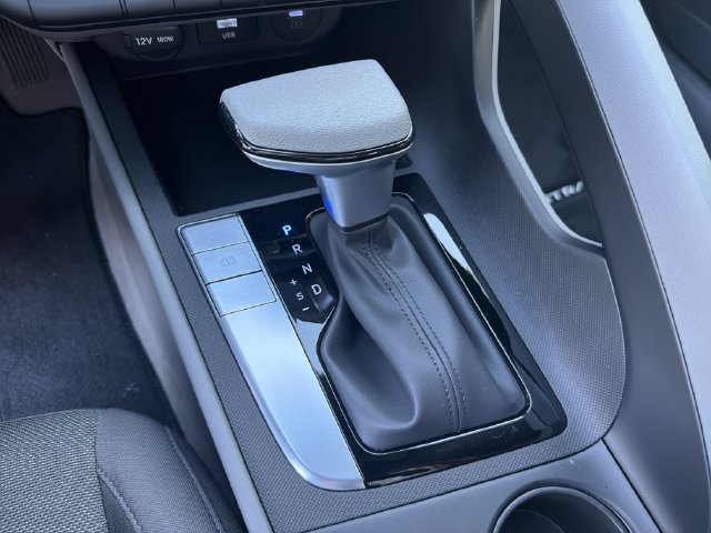 New 2026 Hyundai Elantra SE FWD image 33