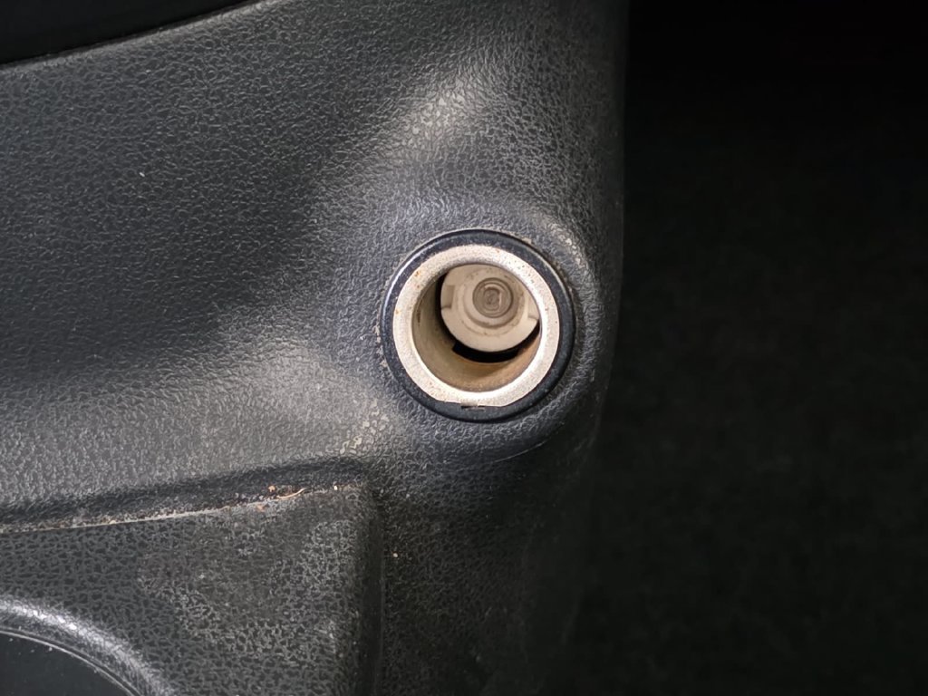 Used 2017 Nissan Versa Note S Plus FWD image 34