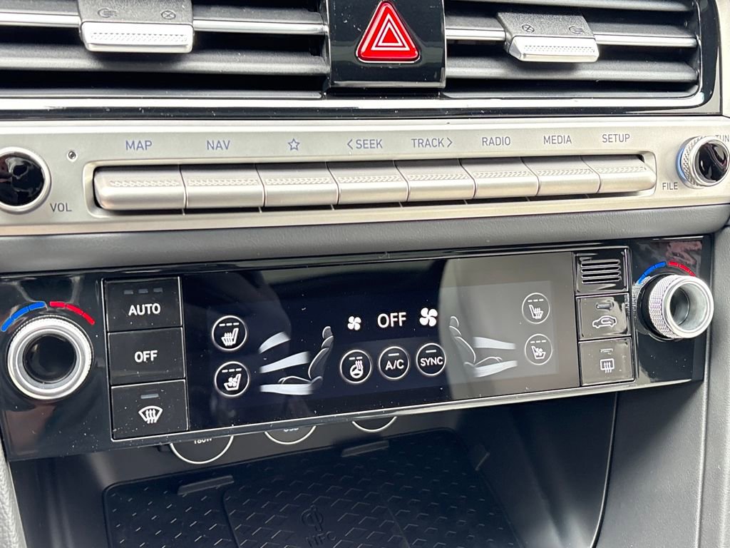 New 2026 Genesis G70 3.3T Sport Prestige image 18