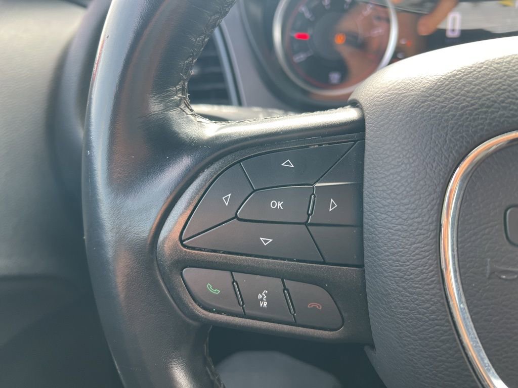 Used 2023 Dodge Challenger SXT image 17