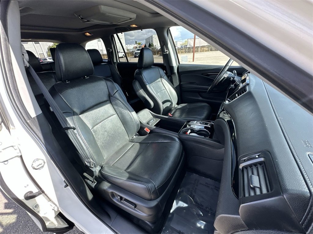 Used 2019 Honda Pilot Elite image 35