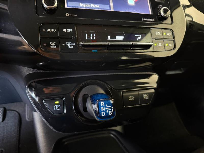 Used 2022 Toyota Prius LE FWD image 15