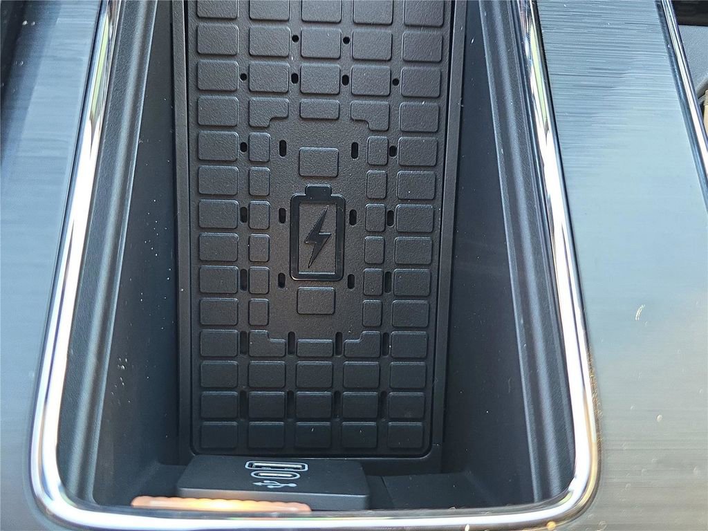 New 2026 Lincoln Aviator 2WD image 19