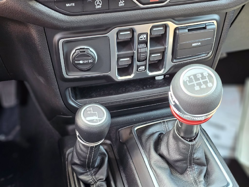 New 2026 Jeep Wrangler Unlimited Sport AWD/4WD image 15