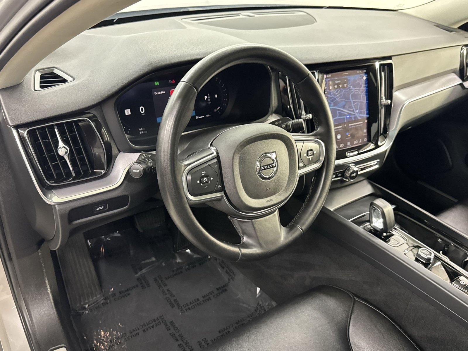 Used 2024 Volvo S60 B5 Core FWD image 13