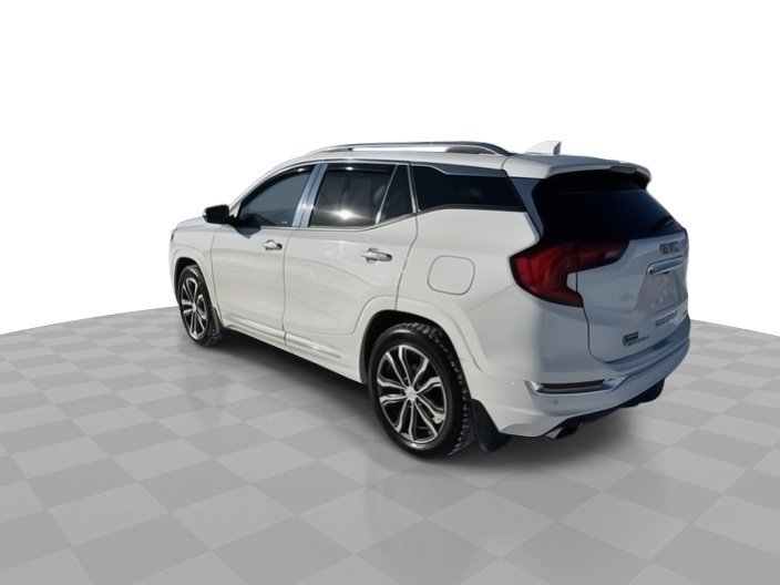Certified 2019 GMC Terrain Denali w/ Driver Alert Package II image 6
