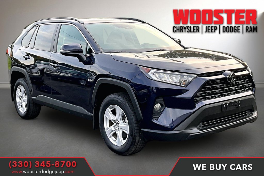 Used 2019 Toyota RAV4 XLE AWD/4WD image 1