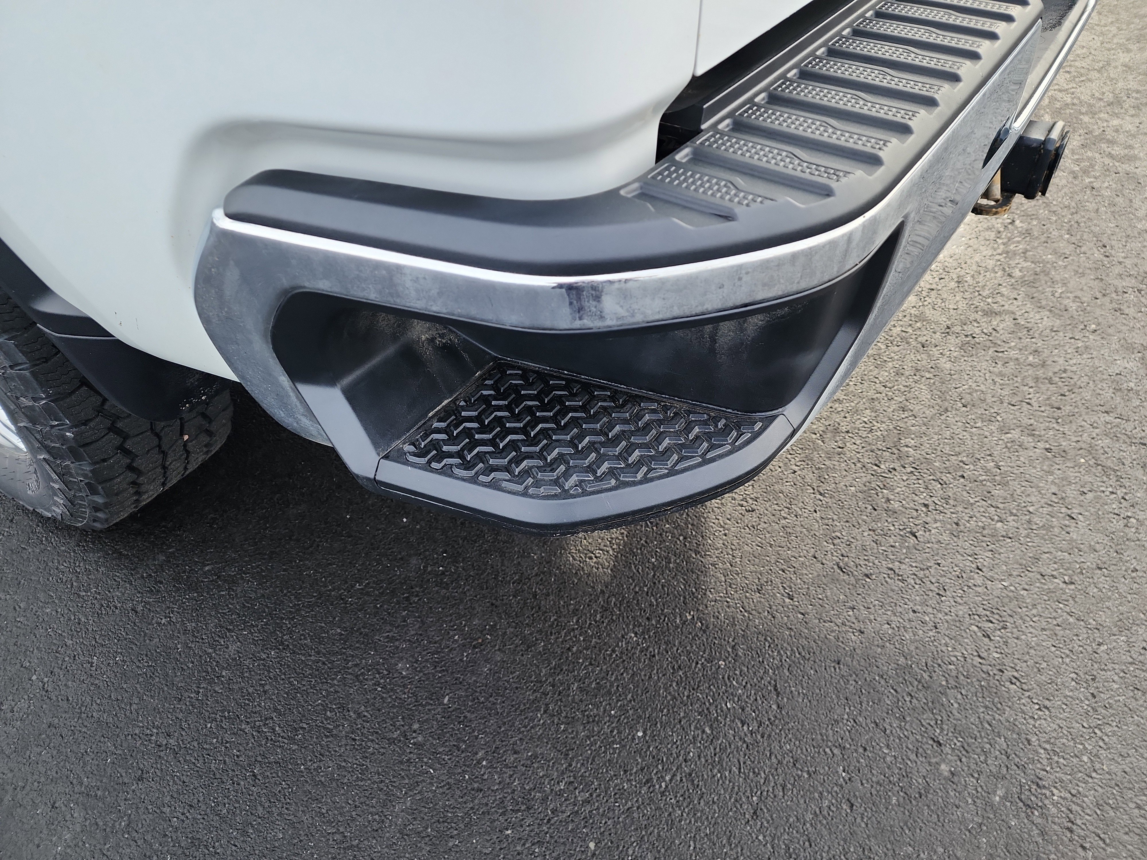 Certified 2022 Chevrolet Silverado 2500 LT w/ Convenience Package image 29