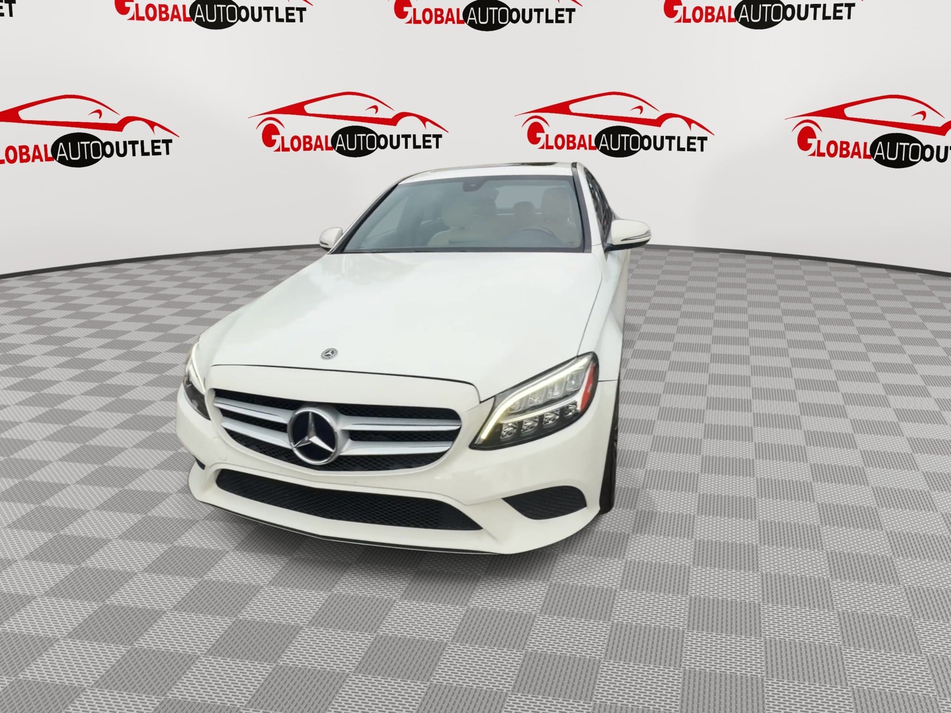 Used 2019 Mercedes-Benz C 300 Sedan image 3