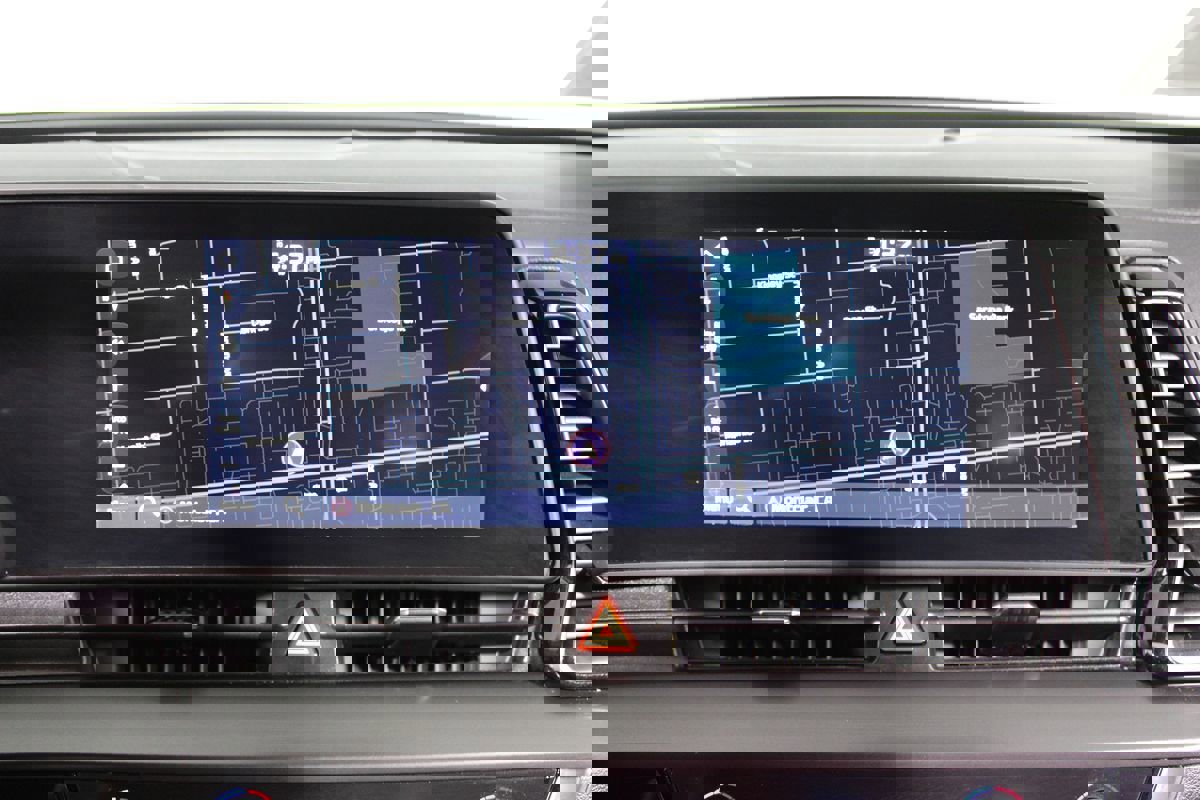 Used 2023 Kia Sportage EX image 13