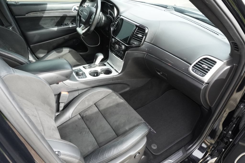 Used 2019 Jeep Grand Cherokee SRT AWD/4WD image 22