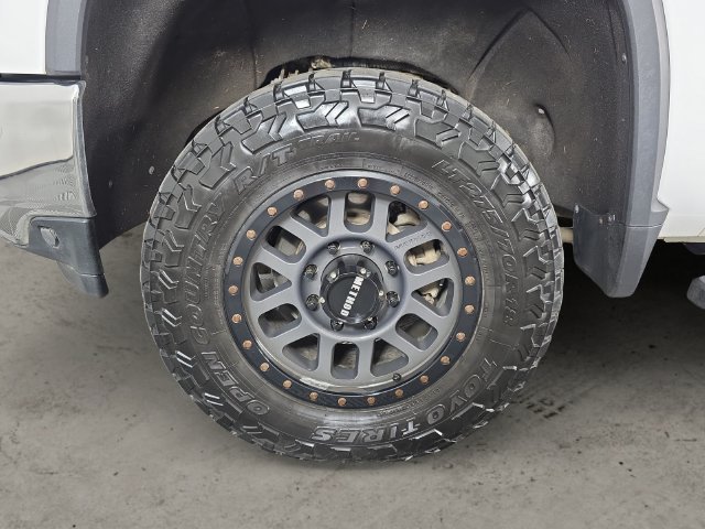 Used 2020 Chevrolet Silverado 3500 LTZ w/ LTZ Premium Package AWD/4WD image 9