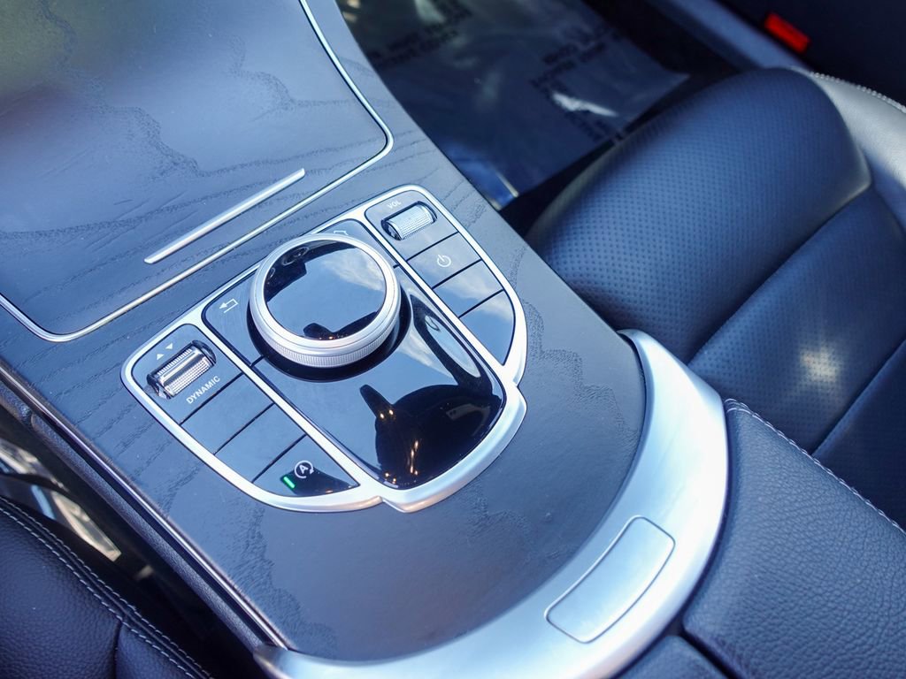 Used 2020 Mercedes-Benz C 300 Sedan image 19