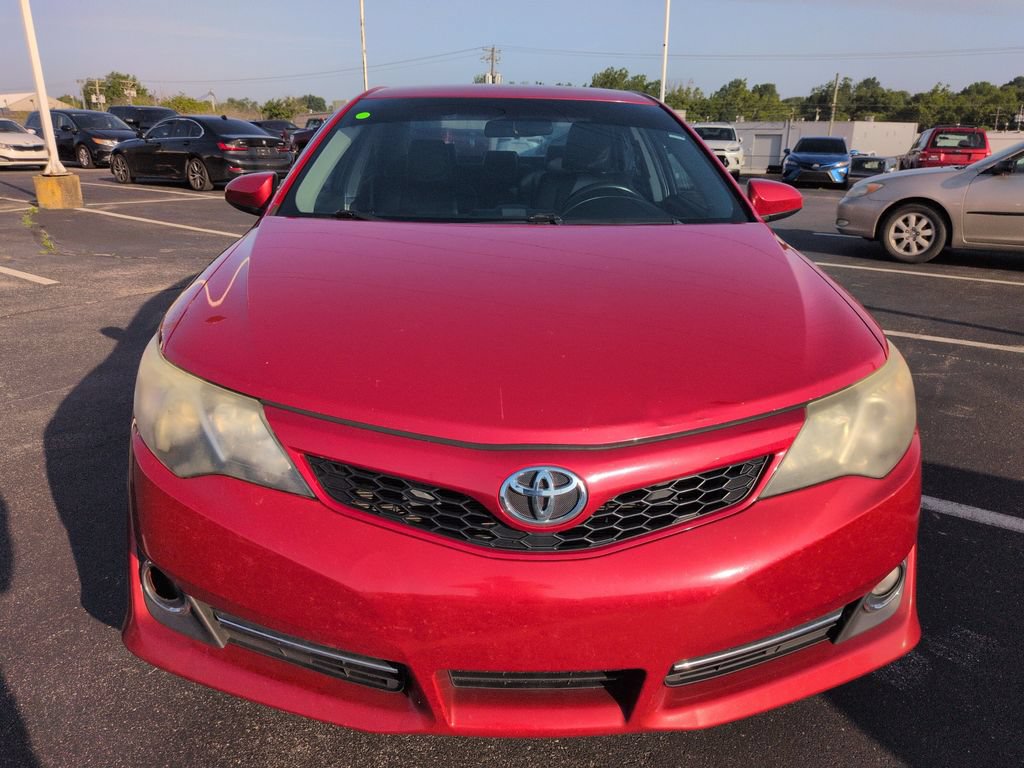 Used 2013 Toyota Camry SE FWD image 9