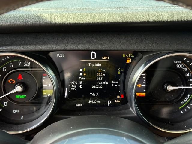 Used 2023 Jeep Wrangler Unlimited Sahara w/ Cold Weather Group image 19