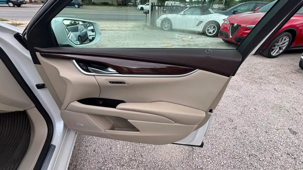 Used 2016 Cadillac XTS Luxury w/ Driver Awareness Package FWD image 14