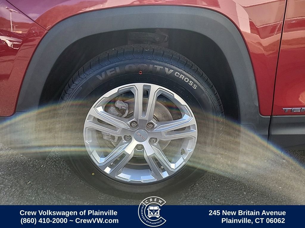 Used 2020 GMC Terrain SLE image 17