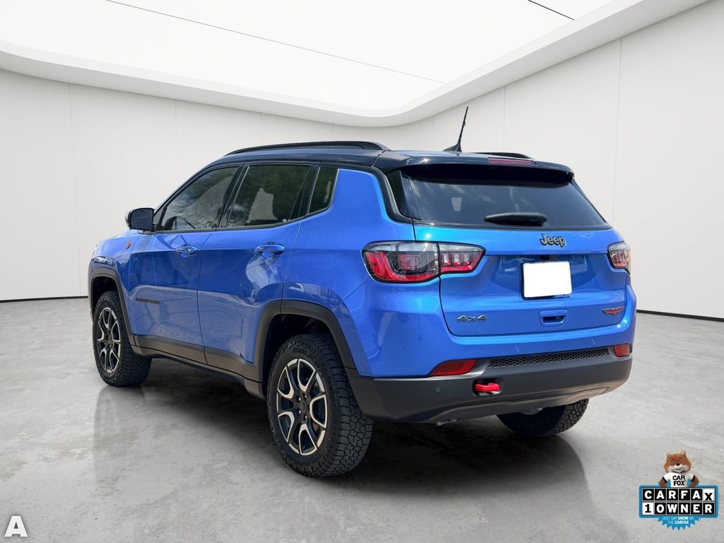 Certified 2026 Jeep Compass Trailhawk AWD/4WD image 4