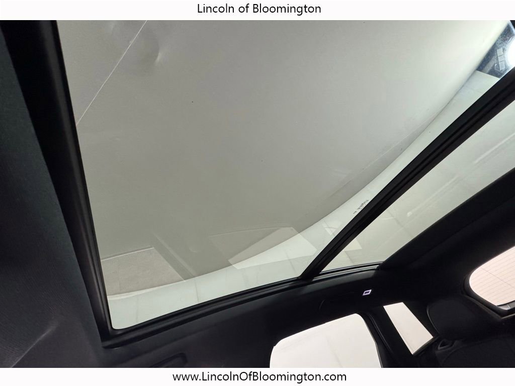 Used 2025 Audi SQ6 e-tron Prestige w/ 21" Black Optic Wheel Package image 68