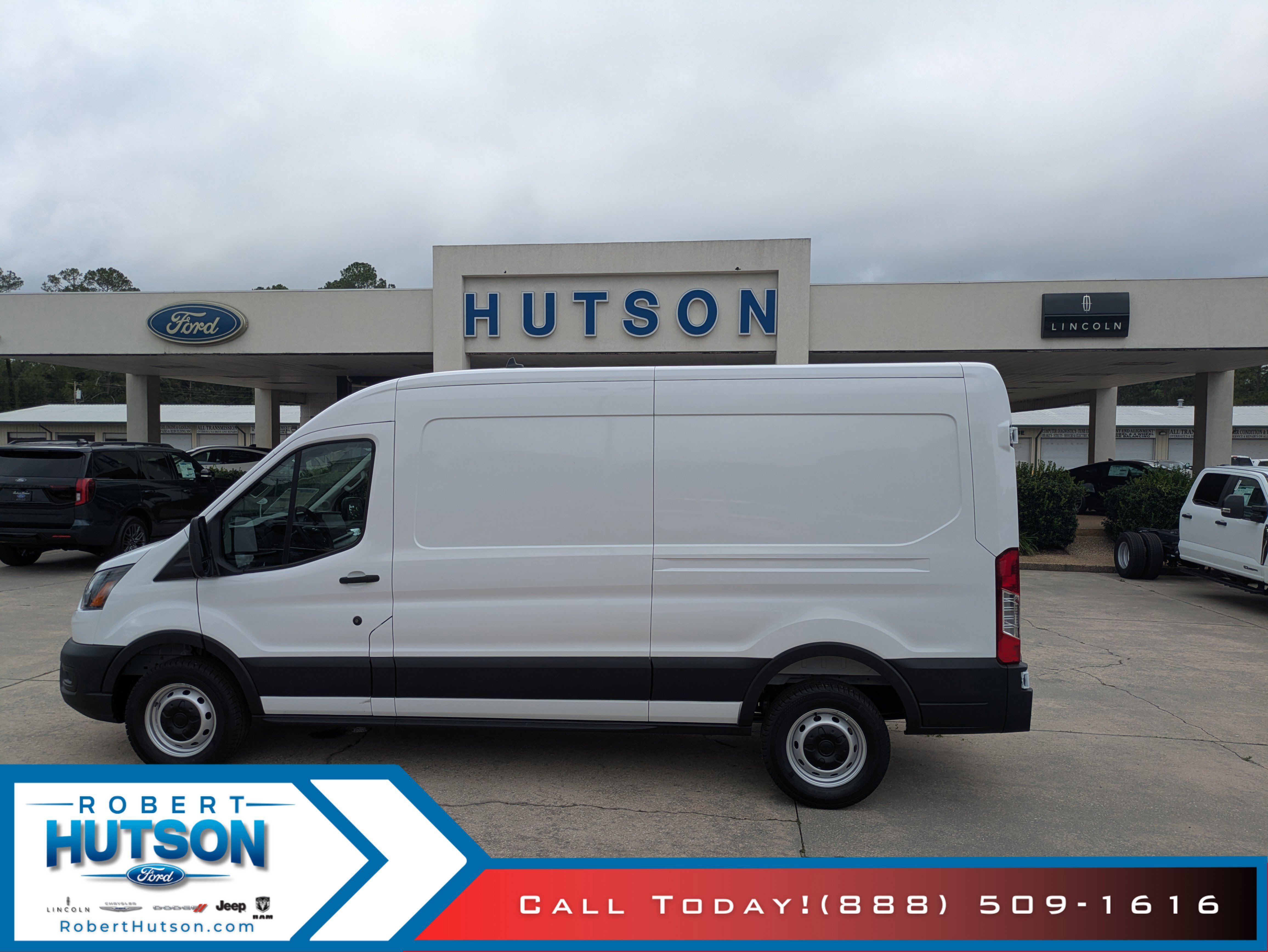 New 2025 Ford Transit 250 148 Medium Roof w/ Load Area Protection Package image 1