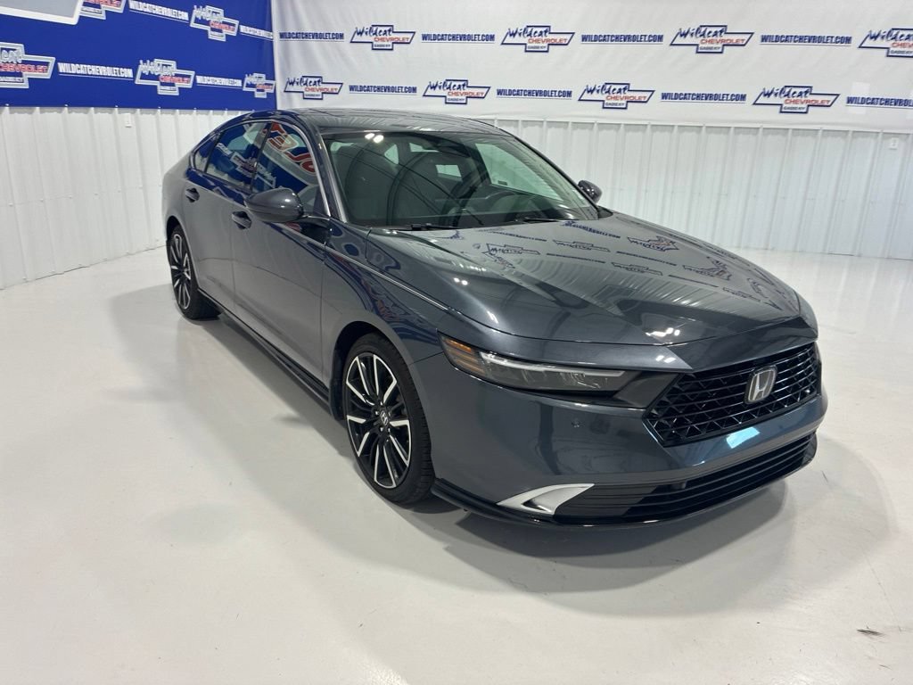 Used 2024 Honda Accord Touring image 8