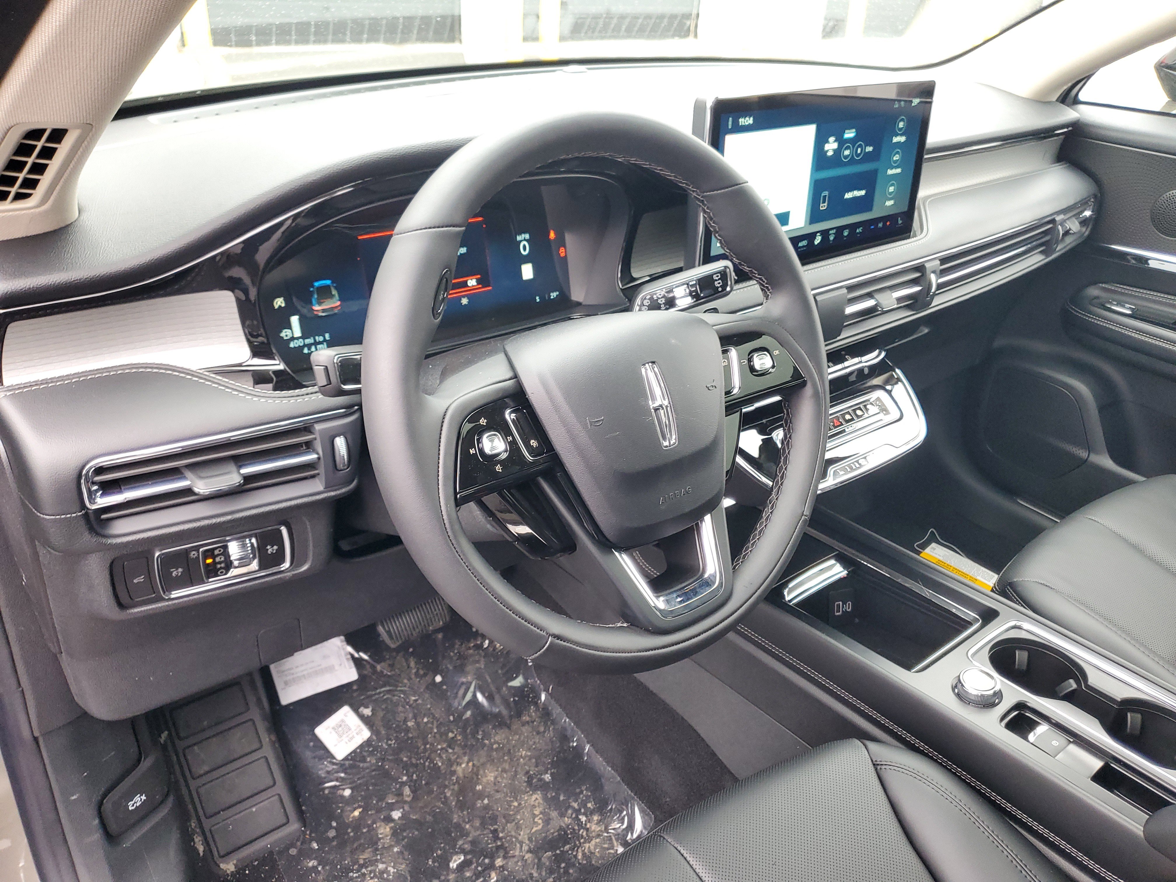 New 2026 Lincoln Corsair Premiere image 13