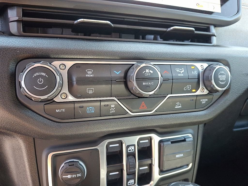 Used 2025 Jeep Wrangler Unlimited Sport S 4xe image 13