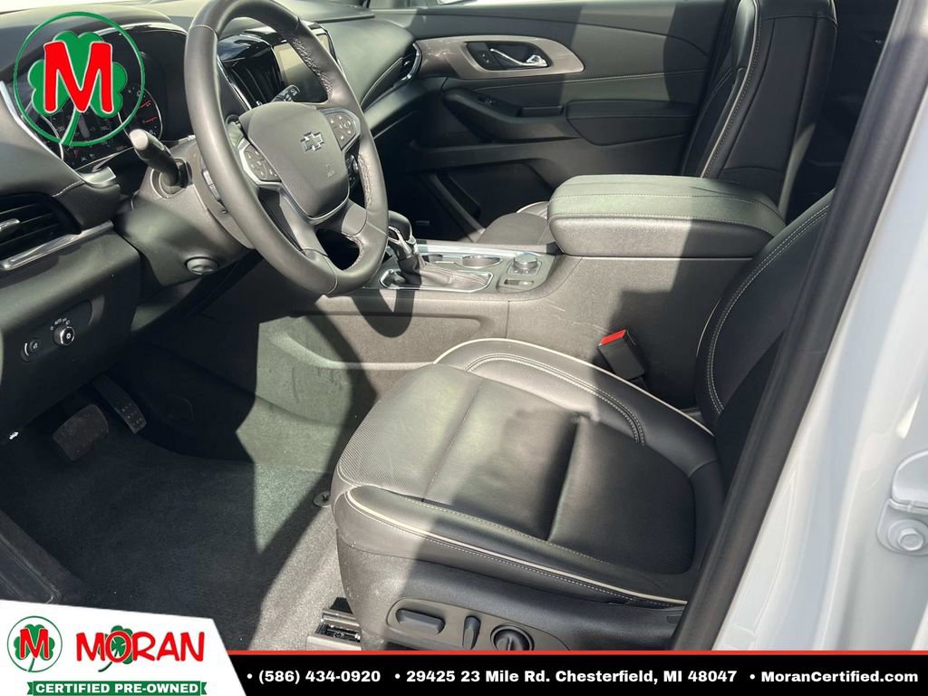 Used 2023 Chevrolet Traverse Premier w/ Redline Edition FWD image 20
