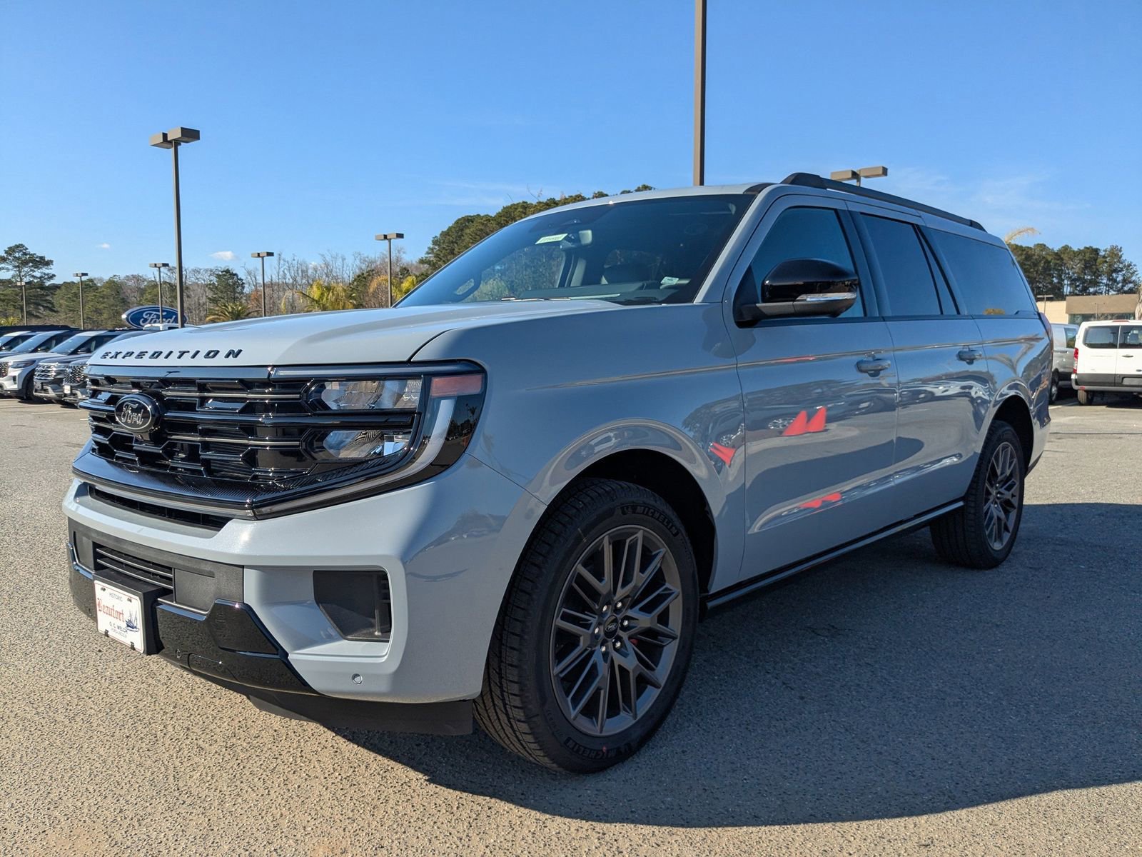 New 2025 Ford Expedition Max Platinum w/ Stealth Performance Package image 8